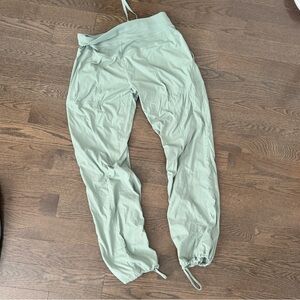 Lululemon dance studio pant